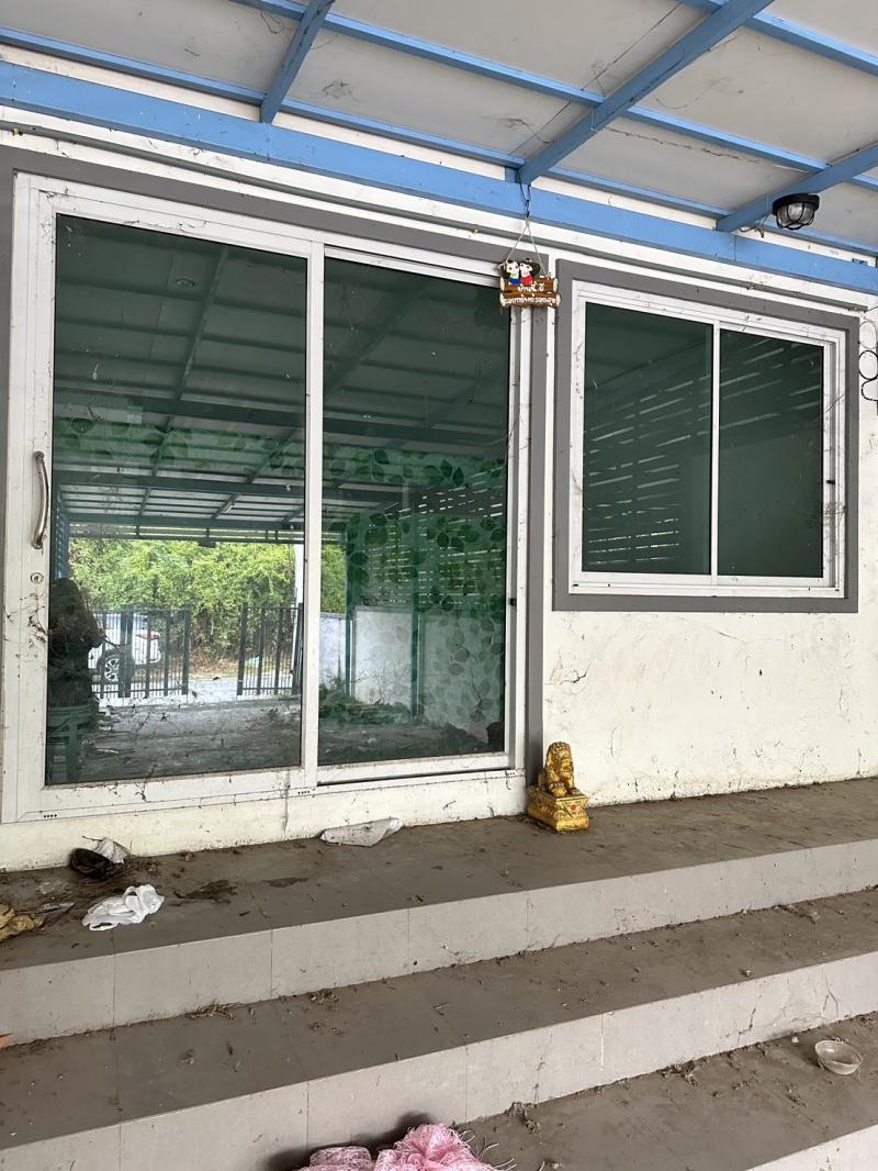 บ้านแห เมืองอ่างทอง อ่างทอง